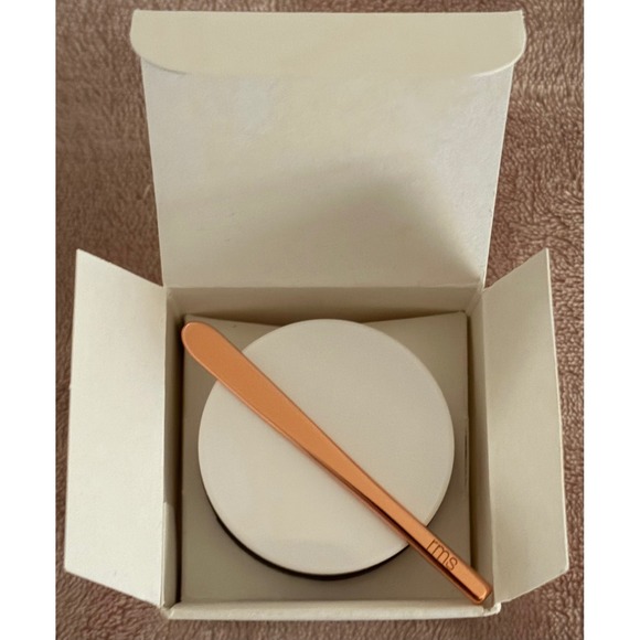 NIB RMS Master Radiance Base Deep In Radiance - Picture 2 of 4